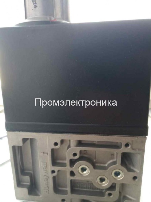 Газовый клапан Honeywell VR432PF10190000